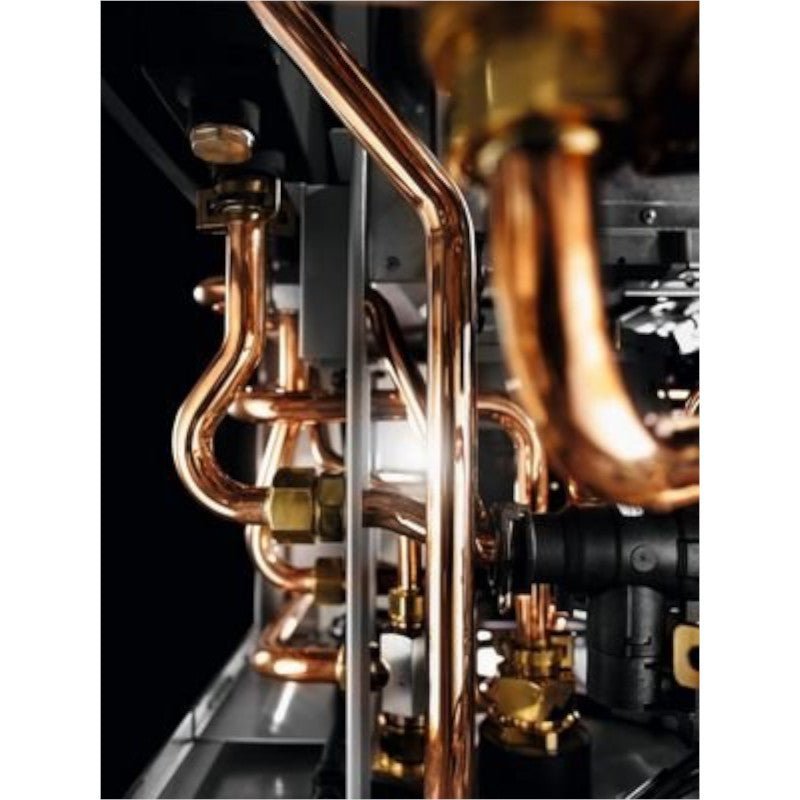 BUDERUS | Kompakt-Heizzentrale | GB192-25iT 100S weiß | 25 kW – Ansicht 2